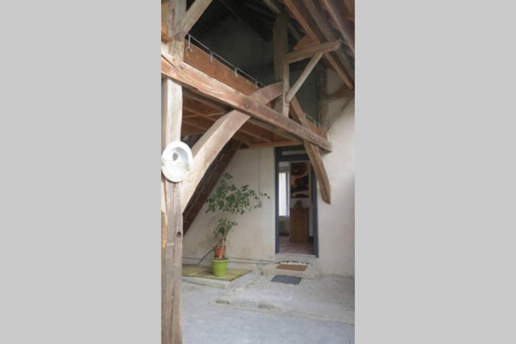Appartamento Escale tourangelle Monts Esterno foto